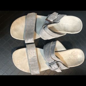 Vionic Sandals, women’s Sz 9